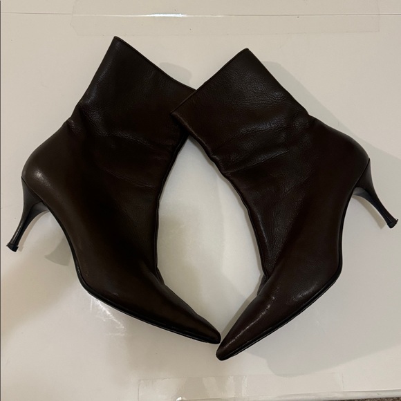 Gucci Women Short Boots - Picture 1 of 11